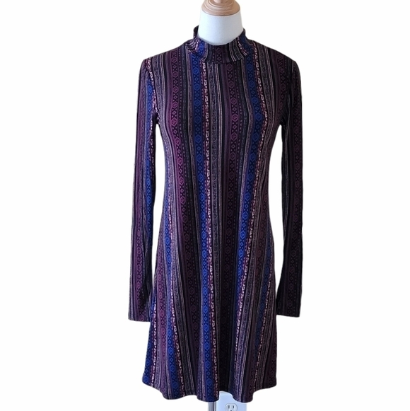 BCBGeneration Dresses & Skirts - BCBGeneration Mock Neck Long Sleeve Mini Dress Sz XS